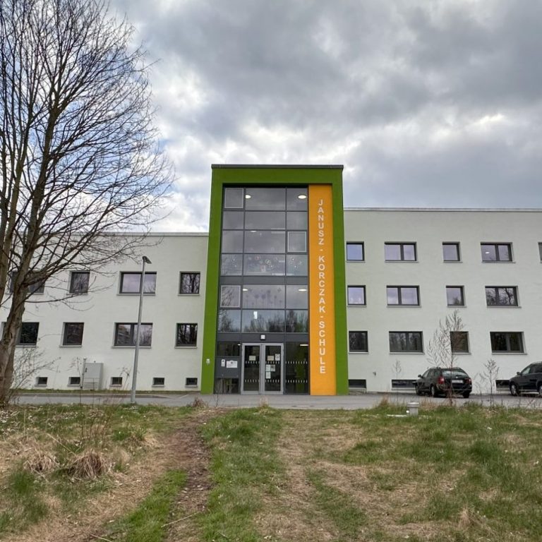 Haupteingang Stammschule